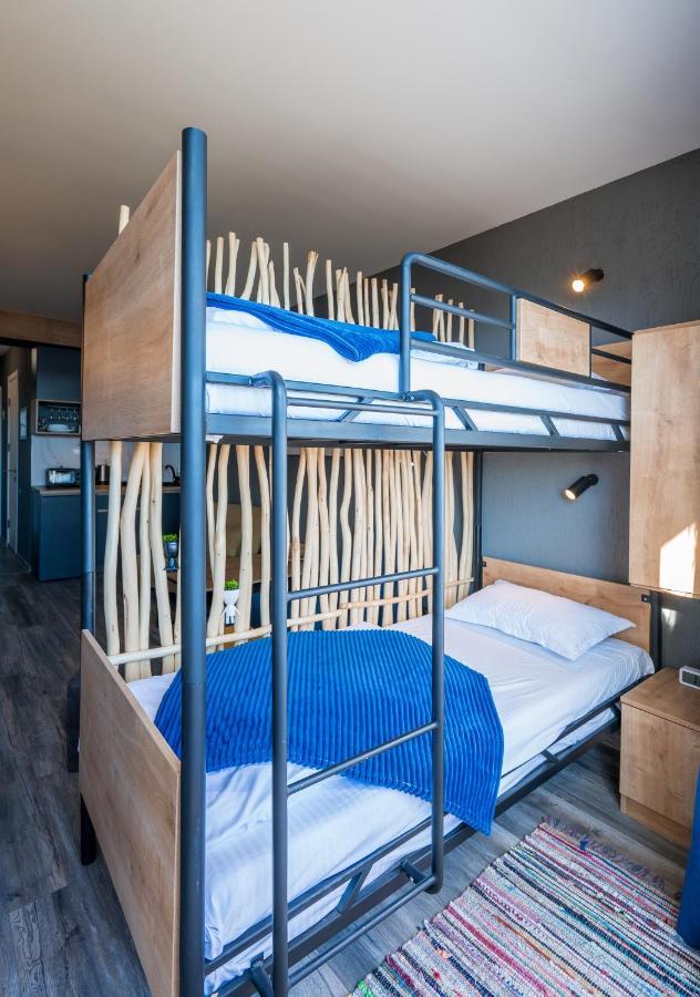 Touch The Mountains, Twins Hotel, New 구다우리 외부 사진